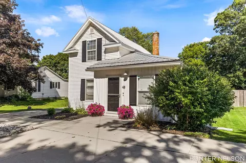 Exterior - 48 Arthur St, Grant, MI 49327 photo 2 of 13