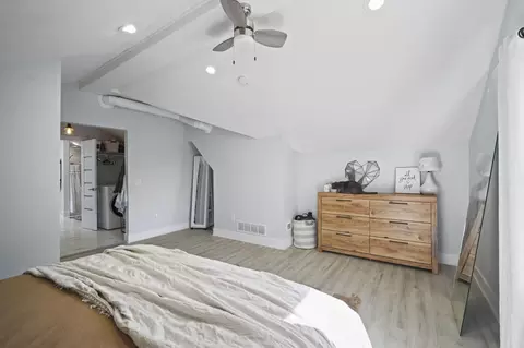 Bedroom - 2515 Cooper St, Jackson, MI 49201 photo 6 of 6