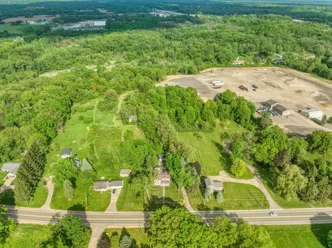 View/Area - 2515 Cooper St, Jackson, MI 49201 photo 2 of 7