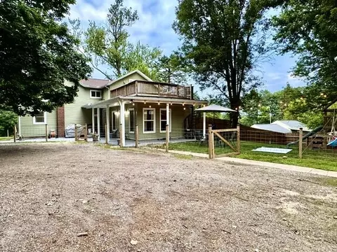 Exterior - 2515 Cooper St, Jackson, MI 49201 photo 5 of 17