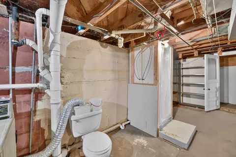Bath - 222 Jersey St, Plainwell, MI 49080 photo 2 of 3