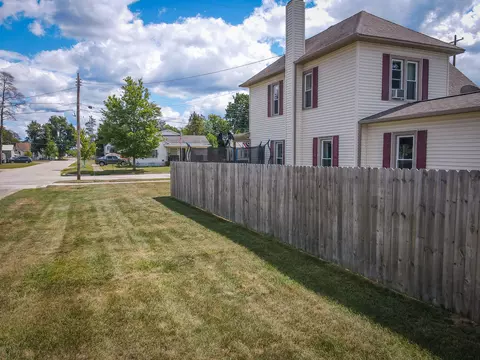 Exterior - 545 N Hemlock St, Evart, MI 49631 photo 6 of 22