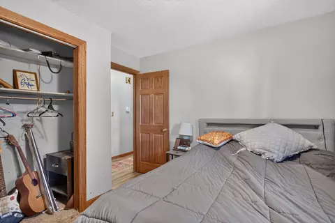 Bedroom - 10031 Hastings Rd, Jackson, MI 49201 photo 2 of 5