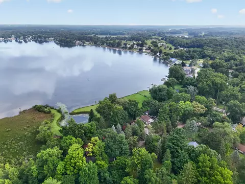 View/Area - 1916 Ackerson Lake Rd, Jackson, MI 49201 photo 5 of 17