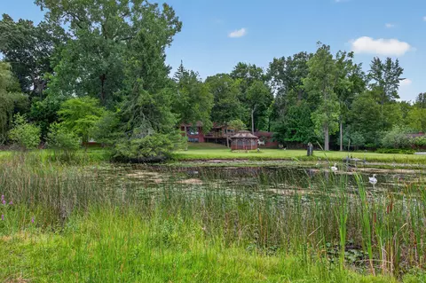 Exterior - 1916 Ackerson Lake Rd, Jackson, MI 49201 photo 26 of 28