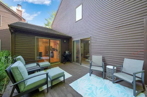 Exterior - 1852 Wedgefield, Jackson, MI 49201 photo 6 of 7
