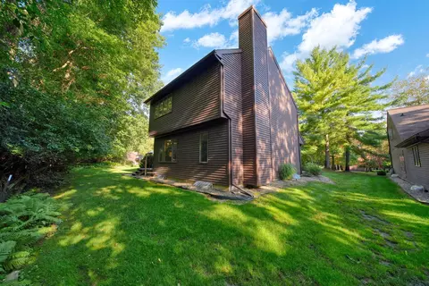 Exterior - 1852 Wedgefield, Jackson, MI 49201 photo 4 of 7