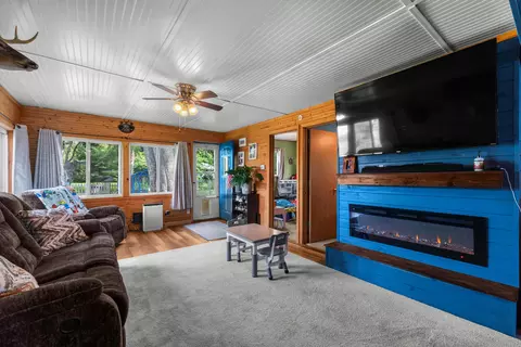 Living - 5343 Beverly Dr, Reading, MI 49274 photo 1 of 1