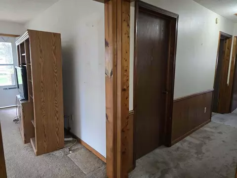 Entry Way - 8533 Us 10, Chase, MI 49623 photo 1 of 2
