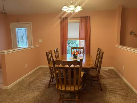 Dining - 1318 Catsyl Rd, Jackson, MI 49203 photo 1 of 1