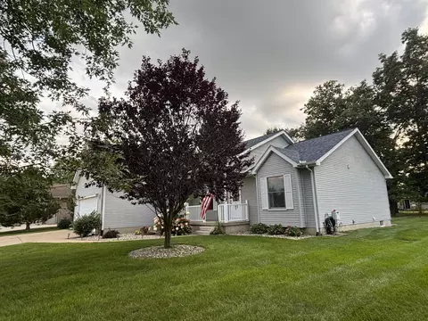 Exterior - 1318 Catsyl Rd, Jackson, MI 49203 photo 2 of 5