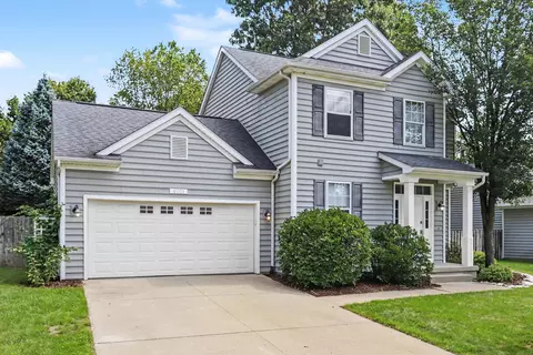 6101 Andover Woods Rd, Portage, MI 49024