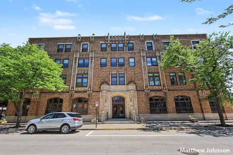 297 W Clay Ave #304, Muskegon, MI 49440
