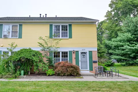 1437 Wingate Blvd, Ypsilanti, MI 48198
