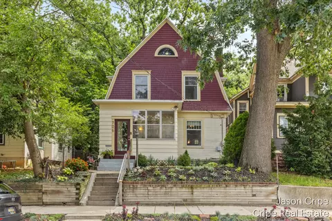 706 Lafayette Ave SE, Grand Rapids, MI 49503