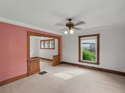 Living - 722 Webb St, Jackson, MI 49202 photo 3 of 3
