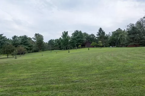 Exterior - 12680 Day Rd, Hudson, MI 49247 photo 6 of 11