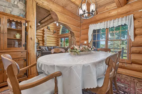 Dining - 12680 Day Rd, Hudson, MI 49247 photo 3 of 4