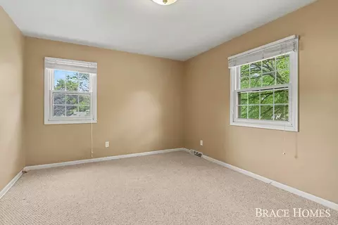 6197 Dunbarton St SE, Ada, MI 49301 photo 16