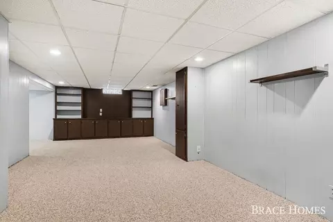 6197 Dunbarton St SE, Ada, MI 49301 photo 20