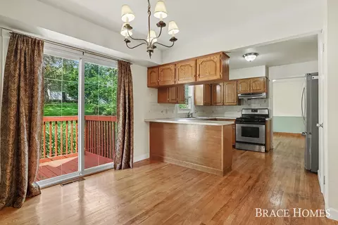 6197 Dunbarton St SE, Ada, MI 49301 photo 10