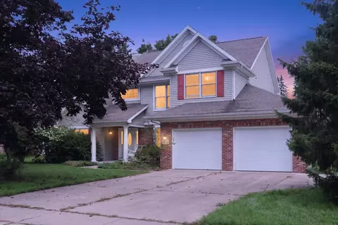 7521 Mac Arthur Ln, Portage, MI 49024