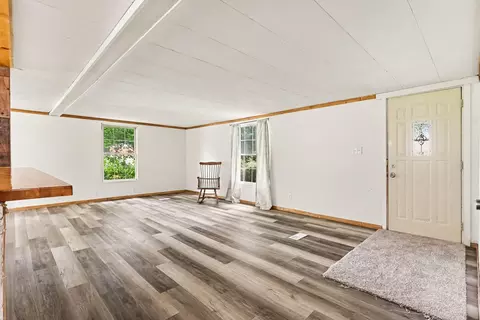 Living - 953 Weaver Rd, Bronson, MI 49028 photo 2 of 4