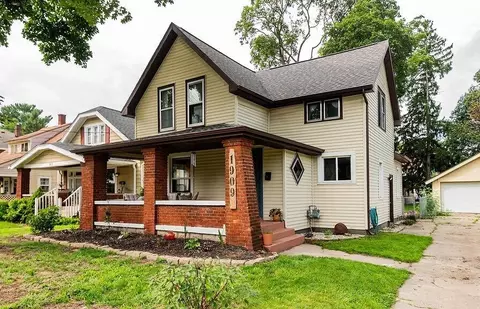 1909 Linden Ave SE, Grand Rapids, MI 49507
