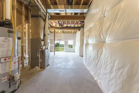 Entry Way - 3 Peninsula Dr, Jackson, MI 49201 photo 13 of 13