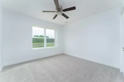 Bedroom - 3 Peninsula Dr, Jackson, MI 49201 photo 2 of 6