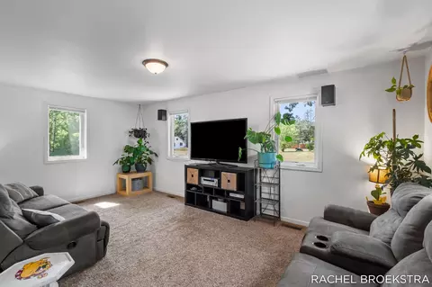 Living - 615 6th St, Baldwin, MI 49304 photo 1 of 1