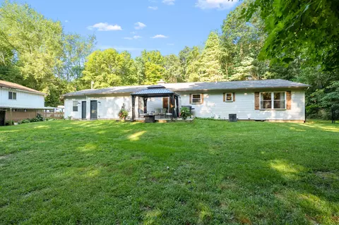 Exterior - 9395 S Vankal St, Mattawan, MI 49071 photo 4 of 8