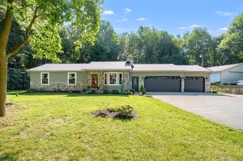 Exterior - 9395 S Vankal St, Mattawan, MI 49071 photo 8 of 8