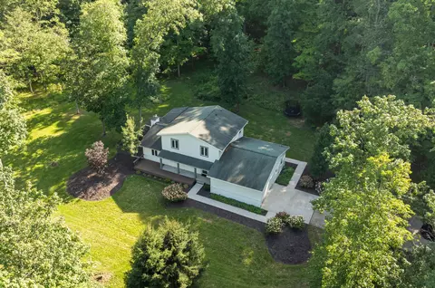 2198 Trillium Ln NW, Grand Rapids, MI 49534