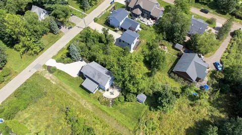 6912 3rd St, Douglas, MI 49406 photo 13