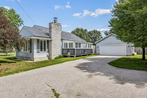 1688 S Carr Rd, Muskegon, MI 49442
