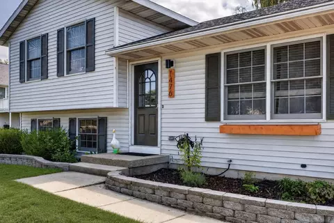 1476 Meadowview St SW, Wyoming, MI 49509