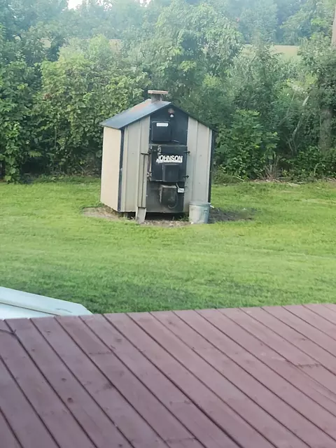 Exterior - 1344 Yensch Rd, Dundee, MI 48131 photo 15 of 15