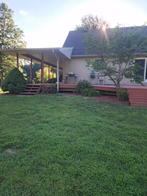 Exterior - 1344 Yensch Rd, Dundee, MI 48131 photo 3 of 15