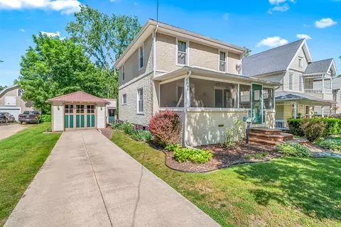 46 S West St, Hillsdale, MI 49242
