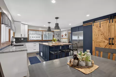 Kitchen - 116 Falcon Rd, Jackson, MI 49202 photo 4 of 6