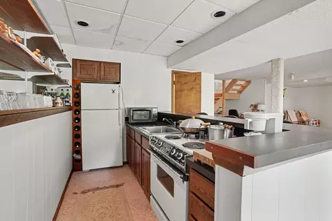 Kitchen - 271 Fairway Ct #B, Plainwell, MI 49080 photo 2 of 2