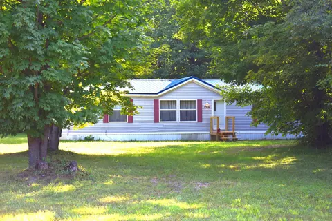 7516 Covert Rd NE, Mancelona, MI 49659