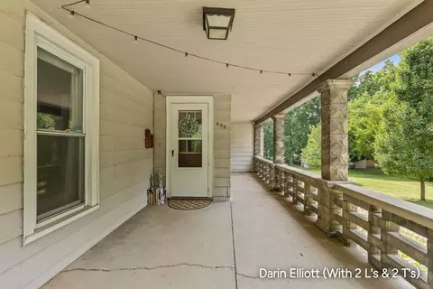 Exterior - 645 E Main St, Ionia, MI 48846 photo 3 of 9