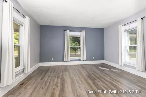 Living - 645 E Main St, Ionia, MI 48846 photo 1 of 3