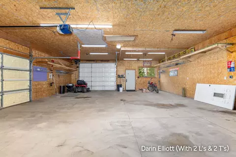 Exterior - 645 E Main St, Ionia, MI 48846 photo 8 of 9