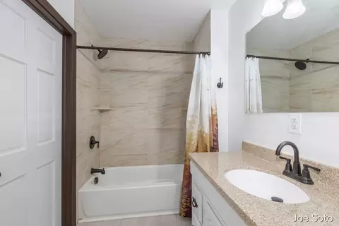 Bath - 117 E Wright Ave, Shepherd, MI 48883 photo 1 of 2