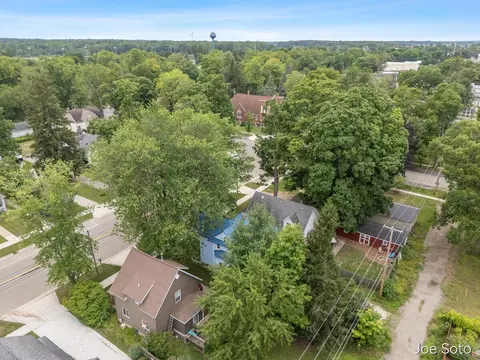 View/Area - 117 E Wright Ave, Shepherd, MI 48883 photo 2 of 3