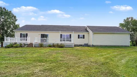1082 Azalea Dr, Jackson, MI 49201 photo 24