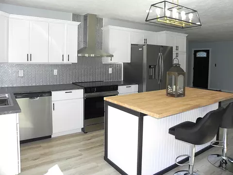 Kitchen - 13805 Riverside Dr, Constantine, MI 49042 photo 7 of 7